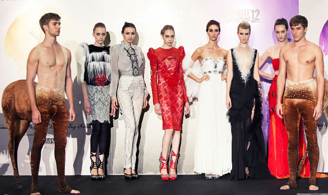 Haute Couture Week 2012 Singapore press con On Aura Tout Vu DECOR